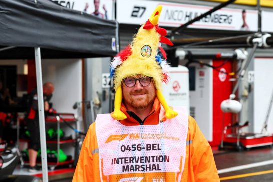 Circuit atmosphere - Intervention Marshal.
28.07.2023. Formula 1 World Championship, Rd 13, Belgian Grand Prix, Spa Francorchamps, Belgium, Qualifying Day.
- www.xpbimages.com, EMail: requests@xpbimages.com © Copyright: Coates / XPB Images
