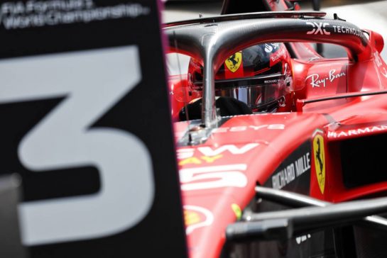 Third placed Carlos Sainz Jr (ESP) Ferrari SF-23 in Sprint Qualifying parc ferme.
29.07.2023. Formula 1 World Championship, Rd 13, Belgian Grand Prix, Spa Francorchamps, Belgium, Sprint Day.
- www.xpbimages.com, EMail: requests@xpbimages.com © Copyright: Bearne / XPB Images