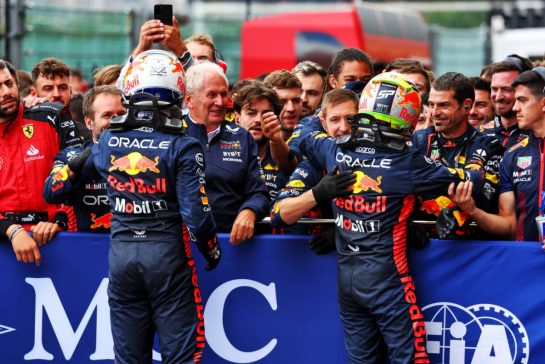 (L to R): Race winner Max Verstappen (NLD) Red Bull Racing celebrates with the team with second placed team mate Sergio Perez (MEX) Red Bull Racing in parc ferme.
30.07.2023. Formula 1 World Championship, Rd 13, Belgian Grand Prix, Spa Francorchamps, Belgium, Race Day.
- www.xpbimages.com, EMail: requests@xpbimages.com © Copyright: Batchelor / XPB Images