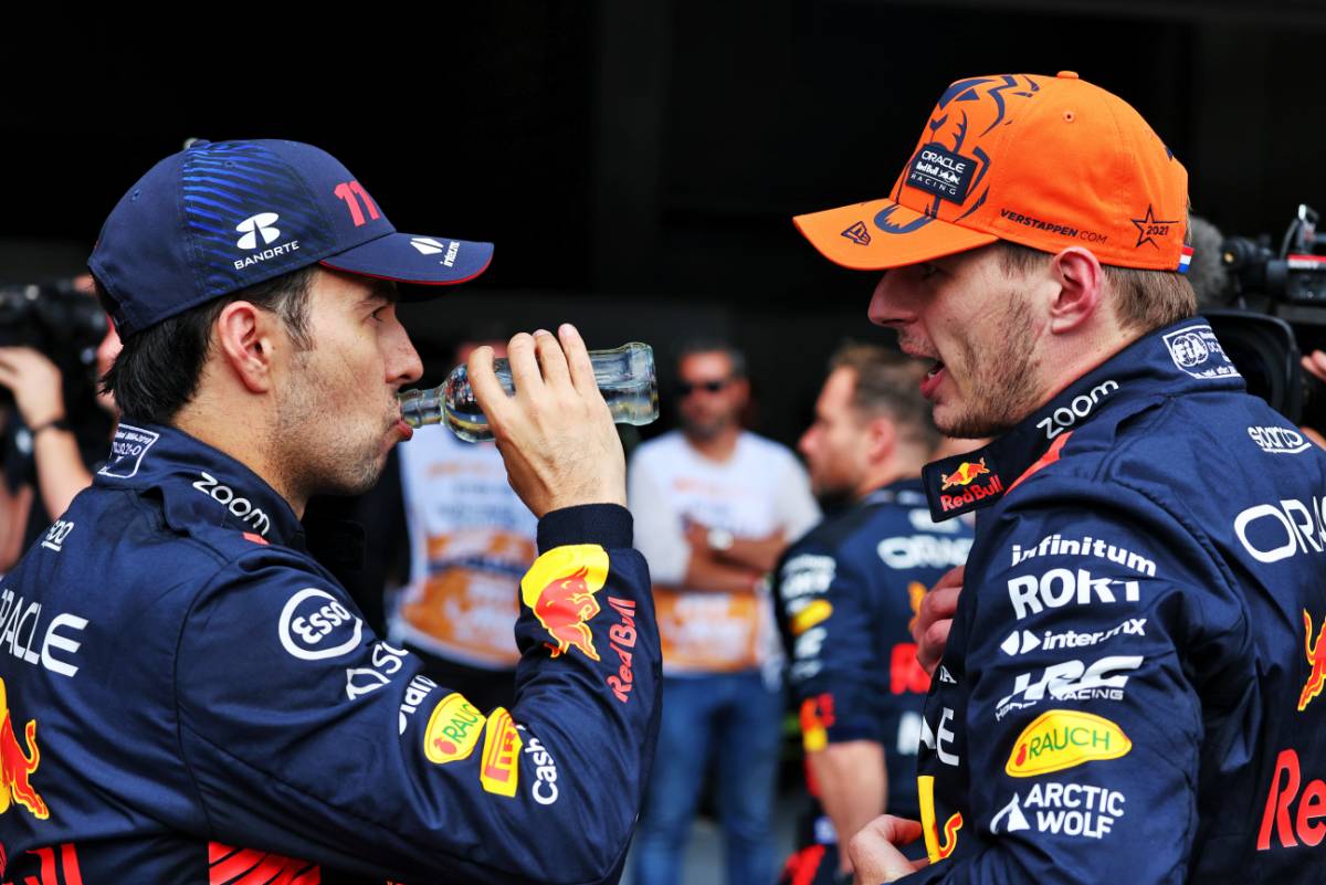 Christian Horner admitted pit stop failure and apologized to Checo Perez