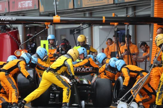 Lando Norris (GBR) McLaren MCL60 makes a pit stop.
30.07.2023. Formula 1 World Championship, Rd 13, Belgian Grand Prix, Spa Francorchamps, Belgium, Race Day.
- www.xpbimages.com, EMail: requests@xpbimages.com © Copyright: XPB Images