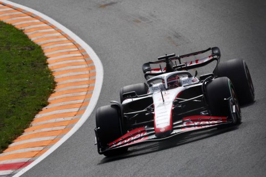 Kevin Magnussen (DEN) Haas VF-23.
25.08.2023. Formula 1 World Championship, Rd 14, Dutch Grand Prix, Zandvoort, Netherlands, Practice Day.
- www.xpbimages.com, EMail: requests@xpbimages.com © Copyright: Charniaux / XPB Images