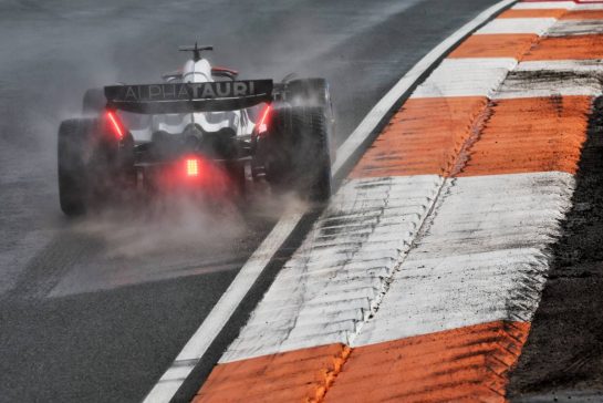 Liam Lawson (NZL) AlphaTauri AT04.
26.08.2023. Formula 1 World Championship, Rd 14, Dutch Grand Prix, Zandvoort, Netherlands, Qualifying Day.
- www.xpbimages.com, EMail: requests@xpbimages.com © Copyright: Moy / XPB Images