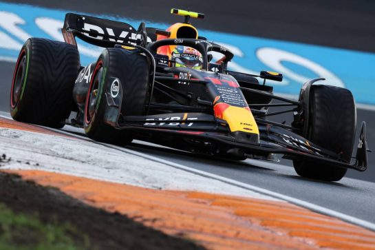 Sergio Perez (MEX) Red Bull Racing RB19.
26.08.2023. Formula 1 World Championship, Rd 14, Dutch Grand Prix, Zandvoort, Netherlands, Qualifying Day.
- www.xpbimages.com, EMail: requests@xpbimages.com © Copyright: Moy / XPB Images