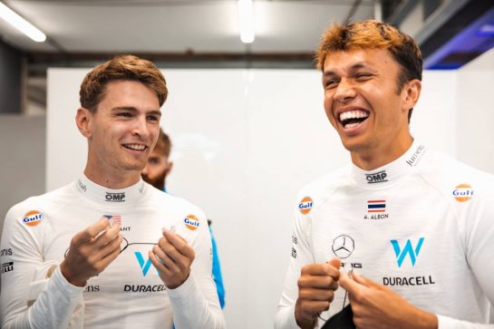 (L to R): Logan Sargeant (USA) Williams Racing with Alexander Albon (THA) Williams Racing.
26.08.2023. Formula 1 World Championship, Rd 14, Dutch Grand Prix, Zandvoort, Netherlands, Qualifying Day.
- www.xpbimages.com, EMail: requests@xpbimages.com © Copyright: Bearne / XPB Images