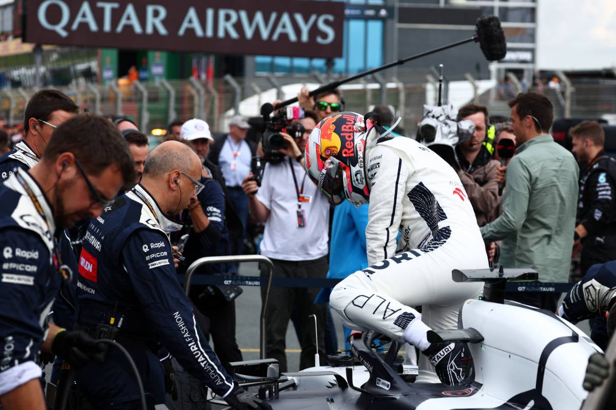 Liam Lawson (NZL) AlphaTauri AT04 on the grid.
27.08.2023. Formula 1 World Championship, Rd 14, Dutch Grand Prix, Zandvoort, Netherlands, Race Day.
- www.xpbimages.com, EMail: requests@xpbimages.com © Copyright: Coates / XPB Images