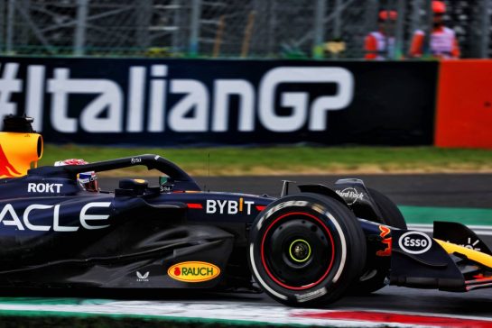 Max Verstappen (NLD) Red Bull Racing RB19.
01.09.2023. Formula 1 World Championship, Rd 15, Italian Grand Prix, Monza, Italy, Practice Day.
- www.xpbimages.com, EMail: requests@xpbimages.com © Copyright: Coates / XPB Images