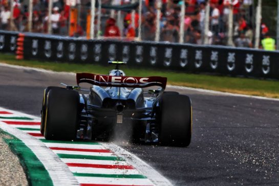 Lewis Hamilton (GBR) Mercedes AMG F1 W14.
01.09.2023. Formula 1 World Championship, Rd 15, Italian Grand Prix, Monza, Italy, Practice Day.
- www.xpbimages.com, EMail: requests@xpbimages.com © Copyright: Coates / XPB Images