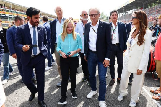 (L to R): Mohammed Bin Sulayem (UAE) FIA President; Georgia Meloni (ITA) Prime Minister; and Stefano Domenicali (ITA) Formula One President and CEO, on the grid.
03.09.2023. Formula 1 World Championship, Rd 15, Italian Grand Prix, Monza, Italy, Race Day.
- www.xpbimages.com, EMail: requests@xpbimages.com © Copyright: Batchelor / XPB Images