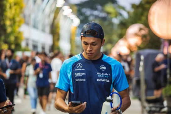 Alexander Albon (THA) Williams Racing.
14.09.2023. Formula 1 World Championship, Rd 16, Singapore Grand Prix, Marina Bay Street Circuit, Singapore, Preparation Day.
- www.xpbimages.com, EMail: requests@xpbimages.com © Copyright: Bearne / XPB Images