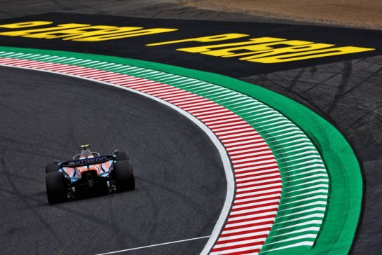 Logan Sargeant (USA) Williams Racing FW45.
22.09.2023. Formula 1 World Championship, Rd 17, Japanese Grand Prix, Suzuka, Japan, Practice Day.
- www.xpbimages.com, EMail: requests@xpbimages.com © Copyright: Moy / XPB Images