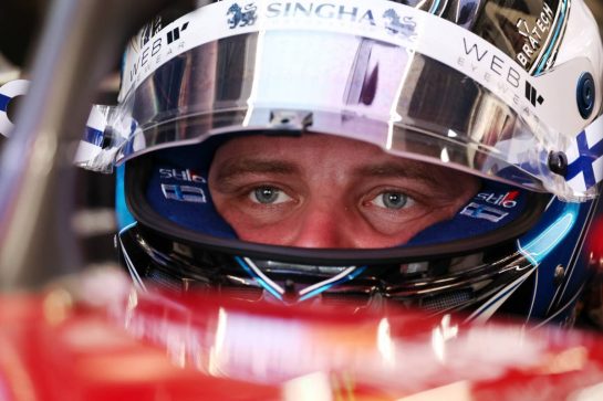 Valtteri Bottas (FIN) Alfa Romeo F1 Team C43.
22.09.2023. Formula 1 World Championship, Rd 17, Japanese Grand Prix, Suzuka, Japan, Practice Day.
- www.xpbimages.com, EMail: requests@xpbimages.com © Copyright: Moy / XPB Images