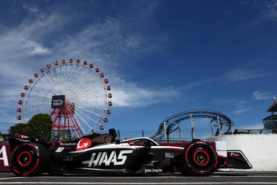 Kevin Magnussen (DEN) Haas VF-23.
23.09.2023. Formula 1 World Championship, Rd 17, Japanese Grand Prix, Suzuka, Japan, Qualifying Day.
- www.xpbimages.com, EMail: requests@xpbimages.com © Copyright: Batchelor / XPB Images
