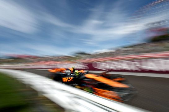 Lando Norris (GBR) McLaren MCL60.
23.09.2023. Formula 1 World Championship, Rd 17, Japanese Grand Prix, Suzuka, Japan, Qualifying Day.
- www.xpbimages.com, EMail: requests@xpbimages.com © Copyright: Moy / XPB Images