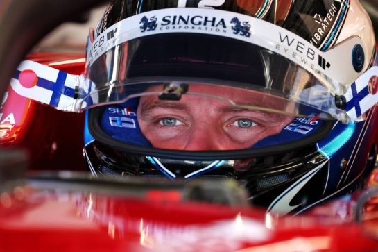 Valtteri Bottas (FIN) Alfa Romeo F1 Team C43.
23.09.2023. Formula 1 World Championship, Rd 17, Japanese Grand Prix, Suzuka, Japan, Qualifying Day.
- www.xpbimages.com, EMail: requests@xpbimages.com © Copyright: Moy / XPB Images