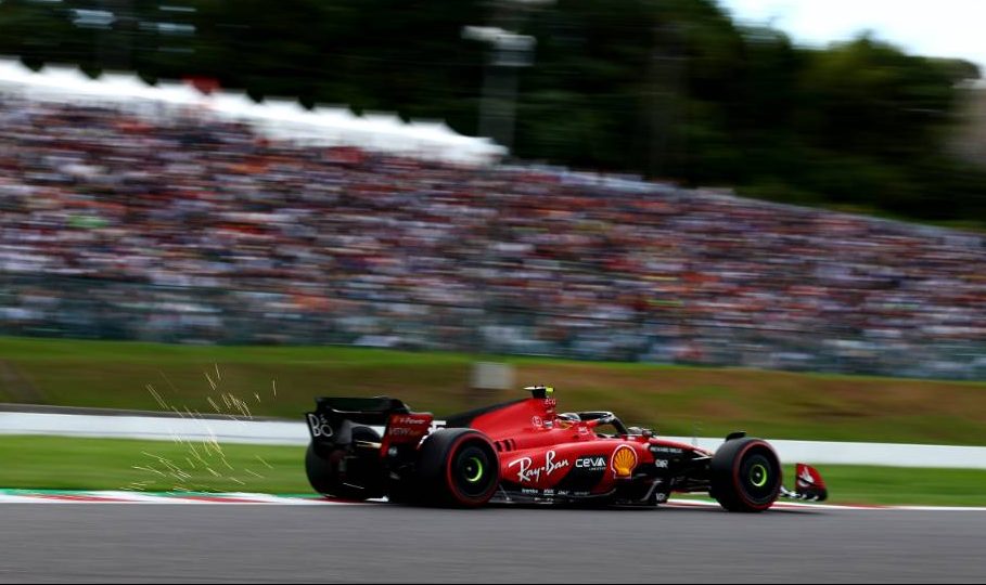 Carlos Sainz Jr (ESP) Ferrari SF-23. 23.09.2023. Formula 1 World Championship, Rd 17, Japanese Grand Prix, Suzuka, Japan, Qualifying Day. - www.xpbimages.com, EMail: requests@xpbimages.com © Copyright: Charniaux / XPB Images