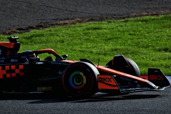 Oscar Piastri (AUS) McLaren MCL60.
23.09.2023. Formula 1 World Championship, Rd 17, Japanese Grand Prix, Suzuka, Japan, Qualifying Day.
- www.xpbimages.com, EMail: requests@xpbimages.com © Copyright: Coates / XPB Images