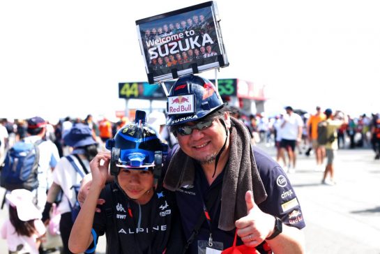 Circuit atmosphere - fans.
24.09.2023. Formula 1 World Championship, Rd 17, Japanese Grand Prix, Suzuka, Japan, Race Day.
- www.xpbimages.com, EMail: requests@xpbimages.com © Copyright: Coates / XPB Images