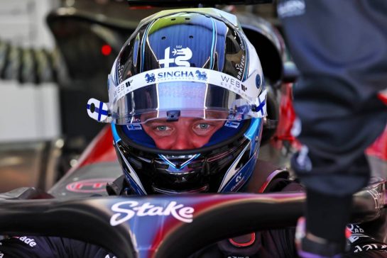 Valtteri Bottas (FIN) Alfa Romeo F1 Team C43.
24.09.2023. Formula 1 World Championship, Rd 17, Japanese Grand Prix, Suzuka, Japan, Race Day.
- www.xpbimages.com, EMail: requests@xpbimages.com © Copyright: Coates / XPB Images