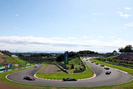 Alexander Albon (THA) Williams Racing FW45.
24.09.2023. Formula 1 World Championship, Rd 17, Japanese Grand Prix, Suzuka, Japan, Race Day.
- www.xpbimages.com, EMail: requests@xpbimages.com © Copyright: Coates / XPB Images