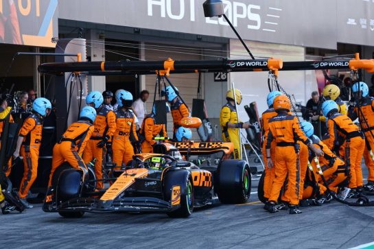 Lando Norris (GBR) McLaren MCL60.
24.09.2023. Formula 1 World Championship, Rd 17, Japanese Grand Prix, Suzuka, Japan, Race Day.
- www.xpbimages.com, EMail: requests@xpbimages.com © Copyright: Batchelor / XPB Images