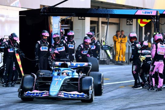 Esteban Ocon (FRA) Alpine F1 Team A523.
24.09.2023. Formula 1 World Championship, Rd 17, Japanese Grand Prix, Suzuka, Japan, Race Day.
- www.xpbimages.com, EMail: requests@xpbimages.com © Copyright: Batchelor / XPB Images