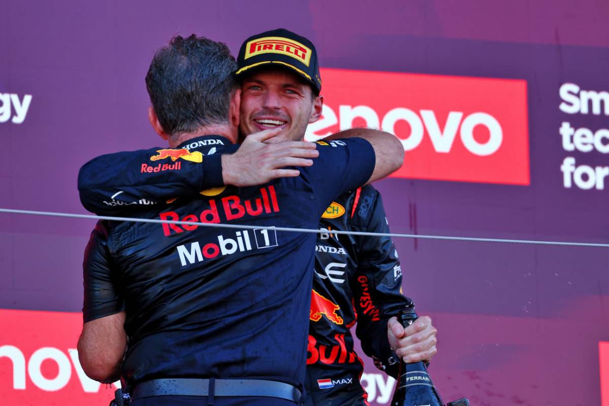 race winner Max Verstappen (NLD) Red Bull Racing celebrates on the podium with Christian Horner (GBR) Red Bull Racing Team Principal.
24.09.2023. Formula 1 World Championship, Rd 17, Japanese Grand Prix, Suzuka, Japan, Race Day.
- www.xpbimages.com, EMail: requests@xpbimages.com © Copyright: Coates / XPB Images