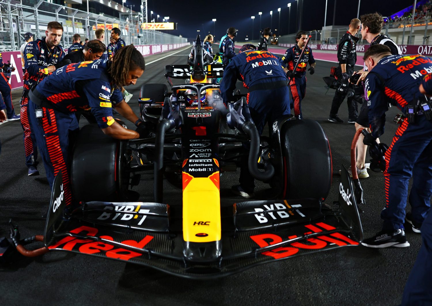 Mandatory three-stop race could be imposed amid F1 tyre safety fears at  Qatar GP, F1