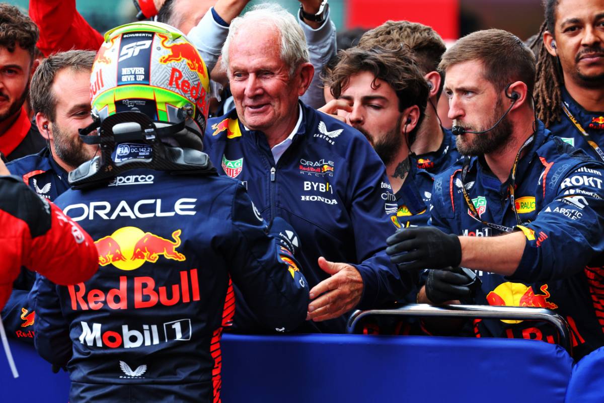 Sergio Perez (MEX) Red Bull Racing celebrates his second position in parc ferme with Dr Helmut Marko (AUT) Red Bull Motorsport Consultant.
30.07.2023. Formula 1 World Championship, Rd 13, Belgian Grand Prix, Spa Francorchamps, Belgium, Race Day.
- www.xpbimages.com, EMail: requests@xpbimages.com © Copyright: Batchelor / XPB Images