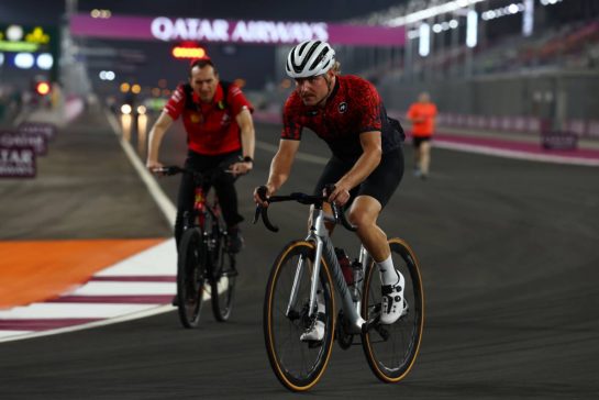 Valtteri Bottas (FIN) Alfa Romeo F1 Team rides the circuit.
05.10.2023. Formula 1 World Championship, Rd 18, Qatar Grand Prix, Doha, Qatar, Preparation Day.
- www.xpbimages.com, EMail: requests@xpbimages.com © Copyright: Batchelor / XPB Images