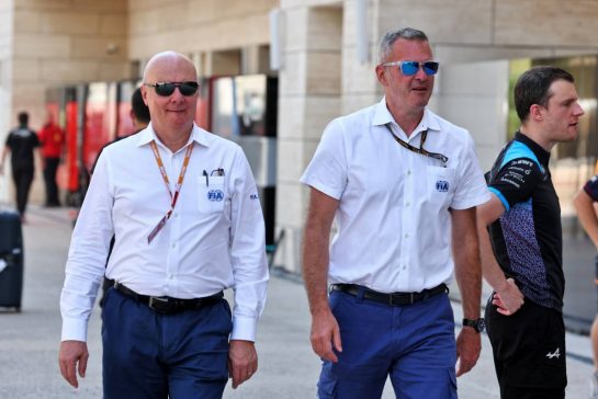 Niels Wittich (GER) FIA F1 Race Director (Right).
Formula 1 World Championship, Rd 18, Qatar Grand Prix, Friday 6th October 2023. Doha, Qatar.
06.10.2023 Formula 1 World Championship, Rd 18, Qatar Grand Prix, Doha, Qatar, Qualifying Day.
- www.xpbimages.com, EMail: requests@xpbimages.com © Copyright: Moy / XPB Images