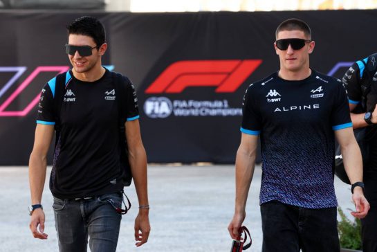 (L to R): Esteban Ocon (FRA) Alpine F1 Team with Jack Doohan (AUS) Alpine F1 Team Reserve Driver.
07.10.2023. Formula 1 World Championship, Rd 18, Qatar Grand Prix, Doha, Qatar, Sprint Day.
- www.xpbimages.com, EMail: requests@xpbimages.com © Copyright: Coates / XPB Images