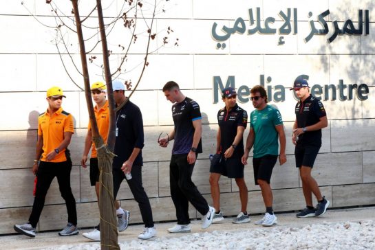 Drivers leave a briefing regarding the schedule changes, tyre rules, and track changes.
07.10.2023. Formula 1 World Championship, Rd 18, Qatar Grand Prix, Doha, Qatar, Sprint Day.
- www.xpbimages.com, EMail: requests@xpbimages.com © Copyright: Coates / XPB Images
