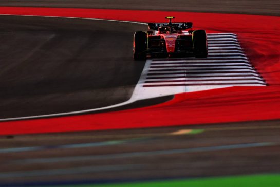 Carlos Sainz Jr (ESP) Ferrari SF-23.
07.10.2023. Formula 1 World Championship, Rd 18, Qatar Grand Prix, Doha, Qatar, Sprint Day.
- www.xpbimages.com, EMail: requests@xpbimages.com © Copyright: Charniaux / XPB Images
