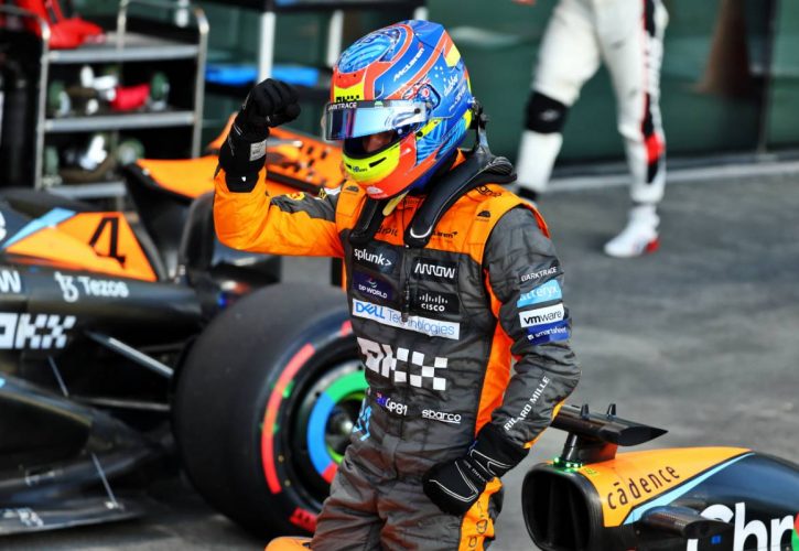 Oscar Piastri (AUS) McLaren celebrates being quickest in Sprint Shootout. 07.10.2023. Formula 1 World Championship, Rd 18, Qatar Grand Prix, Doha, Qatar, Sprint Day. - www.xpbimages.com, EMail: requests@xpbimages.com © Copyright: Batchelor / XPB Images