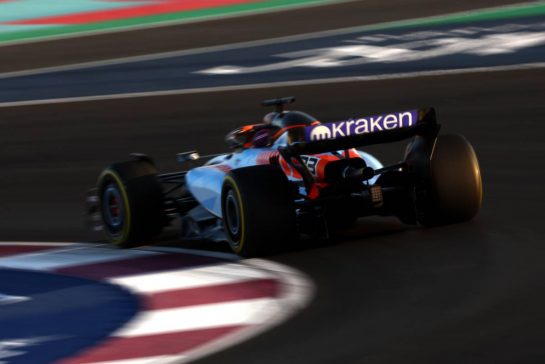 Alexander Albon (THA) Williams Racing FW45.
07.10.2023. Formula 1 World Championship, Rd 18, Qatar Grand Prix, Doha, Qatar, Sprint Day.
- www.xpbimages.com, EMail: requests@xpbimages.com © Copyright: Coates / XPB Images