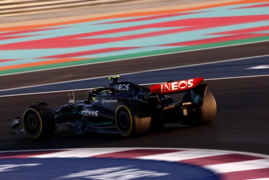 Lewis Hamilton (GBR) Mercedes AMG F1 W14.
07.10.2023. Formula 1 World Championship, Rd 18, Qatar Grand Prix, Doha, Qatar, Sprint Day.
- www.xpbimages.com, EMail: requests@xpbimages.com © Copyright: Coates / XPB Images