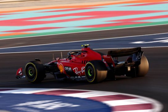 Carlos Sainz Jr (ESP) Ferrari SF-23.
07.10.2023. Formula 1 World Championship, Rd 18, Qatar Grand Prix, Doha, Qatar, Sprint Day.
- www.xpbimages.com, EMail: requests@xpbimages.com © Copyright: Coates / XPB Images