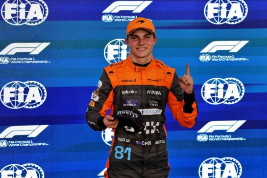 Oscar Piastri (AUS) McLaren MCL60, celebrates being fastest in Sprint Shootout parc ferme.
07.10.2023. Formula 1 World Championship, Rd 18, Qatar Grand Prix, Doha, Qatar, Sprint Day.
- www.xpbimages.com, EMail: requests@xpbimages.com © Copyright: Moy / XPB Images