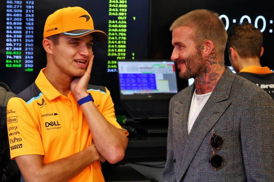 (L to R): Lando Norris (GBR) McLaren with David Beckham (GBR) Former Football Player.
08.10.2023. Formula 1 World Championship, Rd 18, Qatar Grand Prix, Doha, Qatar, Race Day.
- www.xpbimages.com, EMail: requests@xpbimages.com © Copyright: Coates / XPB Images