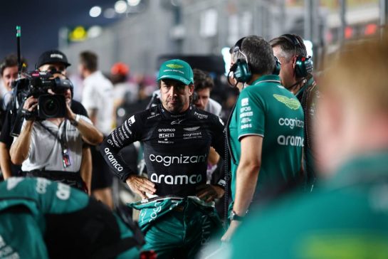 Fernando Alonso (ESP) Aston Martin F1 Team on the grid.
08.10.2023. Formula 1 World Championship, Rd 18, Qatar Grand Prix, Doha, Qatar, Race Day.
- www.xpbimages.com, EMail: requests@xpbimages.com © Copyright: Charniaux / XPB Images