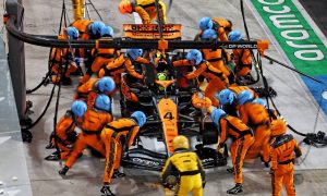 McLaren sets new F1 world record for fastest pit stop