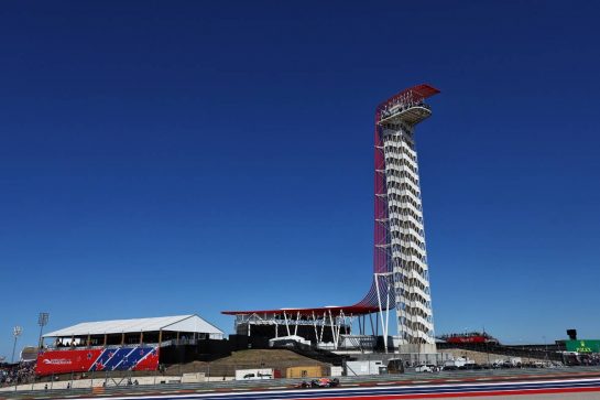 Sergio Perez (MEX) Red Bull Racing RB19.
20.10.2023. Formula 1 World Championship, Rd 19, United States Grand Prix, Austin, Texas, USA, Qualifying Day
- www.xpbimages.com, EMail: requests@xpbimages.com © Copyright: Moy / XPB Images