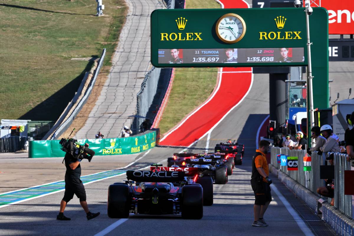 Sergio Perez (MEX) Red Bull Racing RB19 leaves the pits.
20.10.2023. Formula 1 World Championship, Rd 19, United States Grand Prix, Austin, Texas, USA, Qualifying Day
- www.xpbimages.com, EMail: requests@xpbimages.com © Copyright: Batchelor / XPB Images