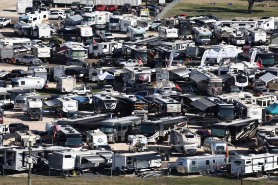 Circuit atmosphere - Caravans and motorhomes of fans.
20.10.2023. Formula 1 World Championship, Rd 19, United States Grand Prix, Austin, Texas, USA, Qualifying Day
- www.xpbimages.com, EMail: requests@xpbimages.com © Copyright: Moy / XPB Images