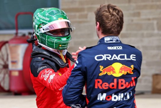 (L to R): Charles Leclerc (MON) Ferrari with Max Verstappen (NLD) Red Bull Racing in Sprint Shootout.
21.10.2023. Formula 1 World Championship, Rd 19, United States Grand Prix, Austin, Texas, USA, Sprint Day.
- www.xpbimages.com, EMail: requests@xpbimages.com © Copyright: Batchelor / XPB Images