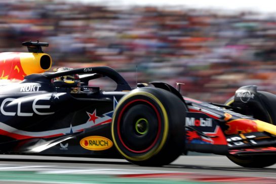 Max Verstappen (NLD) Red Bull Racing RB19.
21.10.2023. Formula 1 World Championship, Rd 19, United States Grand Prix, Austin, Texas, USA, Sprint Day.
- www.xpbimages.com, EMail: requests@xpbimages.com © Copyright: Bearne / XPB Images