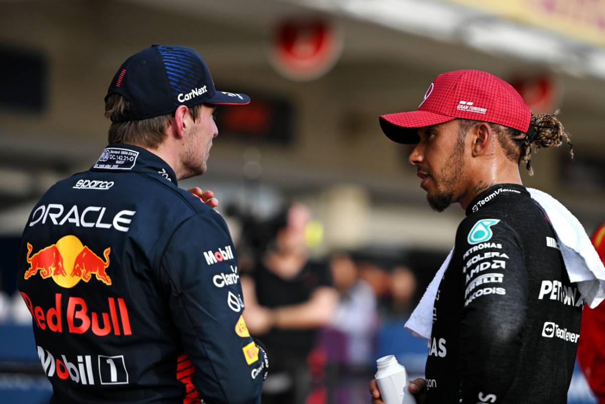 (L to R): Winner Max Verstappen (NLD) Red Bull Racing in Sprint parc ferme with second placed Lewis Hamilton (GBR) Mercedes AMG F1.
21.10.2023. Formula 1 World Championship, Rd 19, United States Grand Prix, Austin, Texas, USA, Sprint Day.
- www.xpbimages.com, EMail: requests@xpbimages.com © Copyright: Price / XPB Images