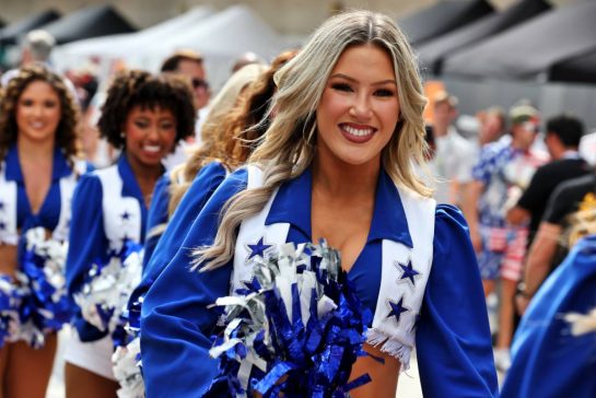 Dallas Cowboys Cheerleaders.
22.10.2023. Formula 1 World Championship, Rd 19, United States Grand Prix, Austin, Texas, USA, Race Day.
- www.xpbimages.com, EMail: requests@xpbimages.com © Copyright: Moy / XPB Images