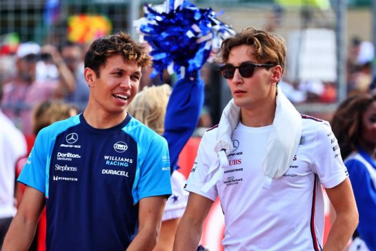(L to R): Alexander Albon (THA) Williams Racing and George Russell (GBR) Mercedes AMG F1 on the drivers' parade.
22.10.2023. Formula 1 World Championship, Rd 19, United States Grand Prix, Austin, Texas, USA, Race Day.
- www.xpbimages.com, EMail: requests@xpbimages.com © Copyright: Batchelor / XPB Images